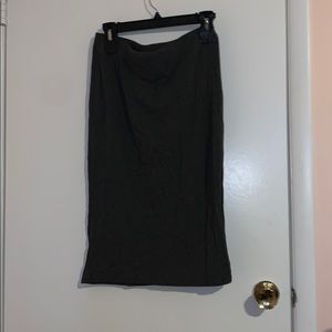 Heart and Hips Pencil Me In Skirt Charcoal L NWT